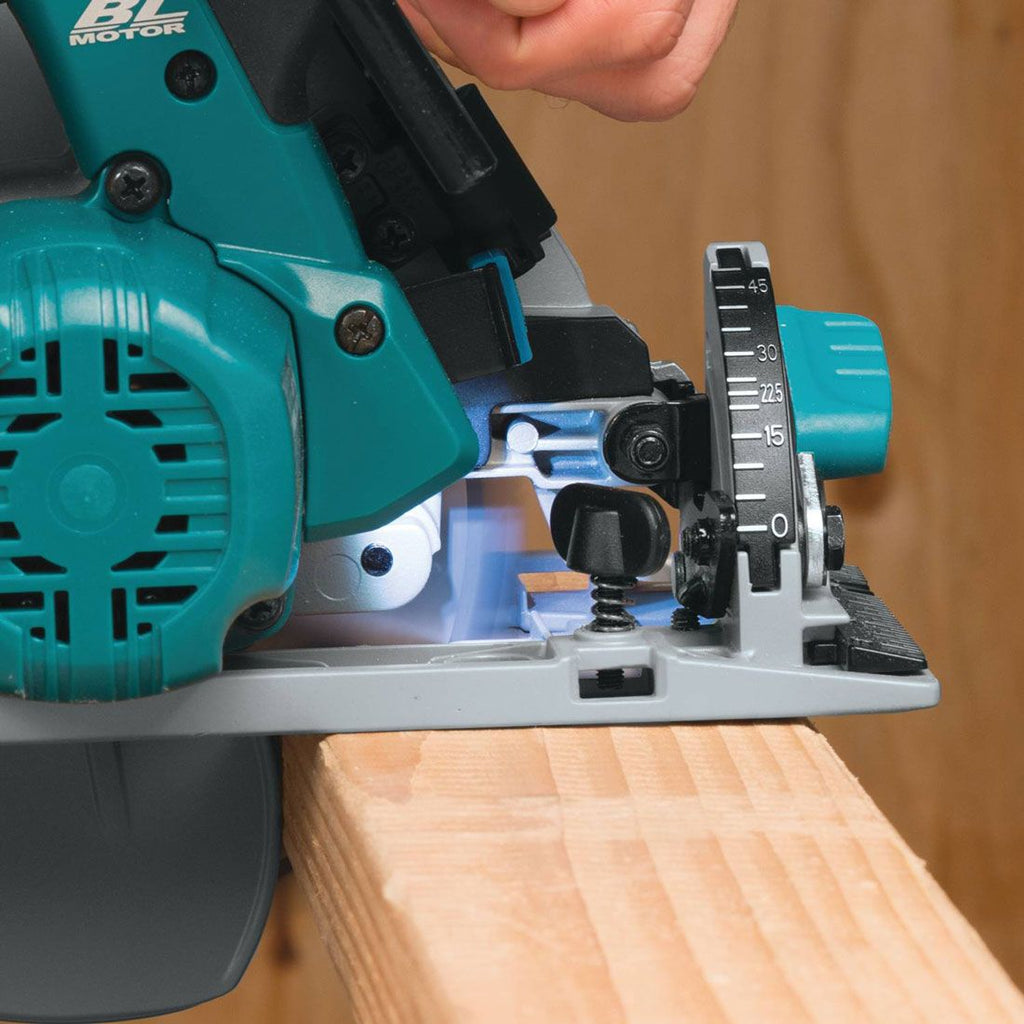 Makita DHS680ZJ 18v LXT bürstenlos Handkreissäge 165mm ohne Akku und Ladegerät In Makpac Transportkoffer