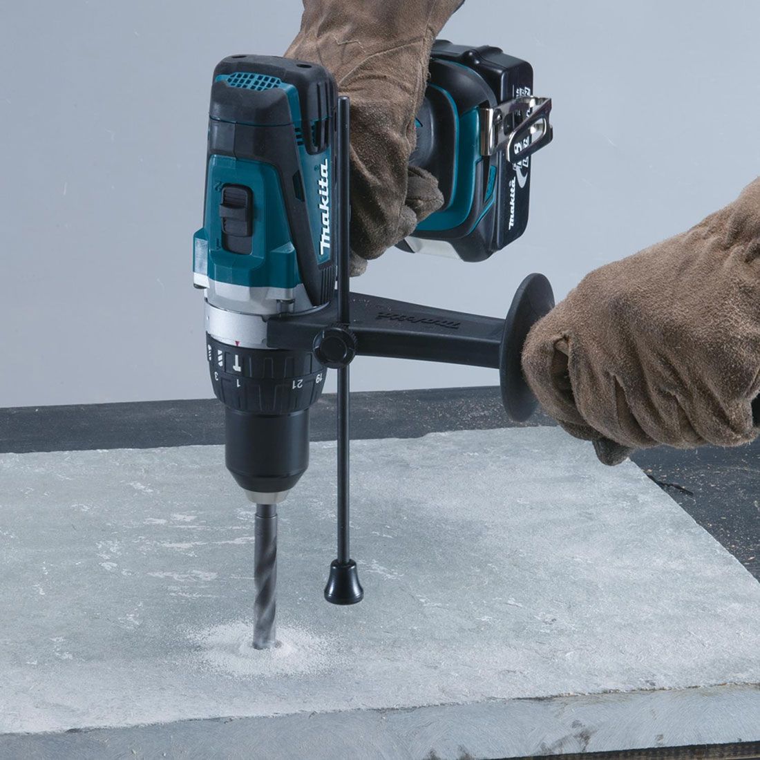Makita DLX2145TJ 18v Akku Doppelset DHP458 Schlagbohrschrauber & DTD152 Schlagschrauber inkl. 2x 5.0Ah Akkus